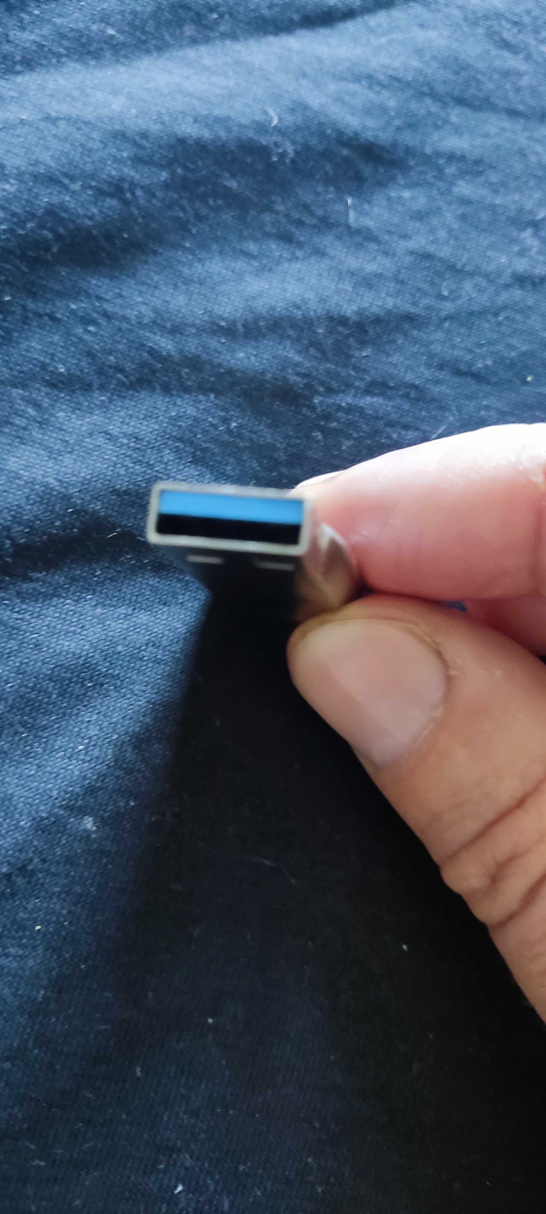 USB флешка на 2 ТБ