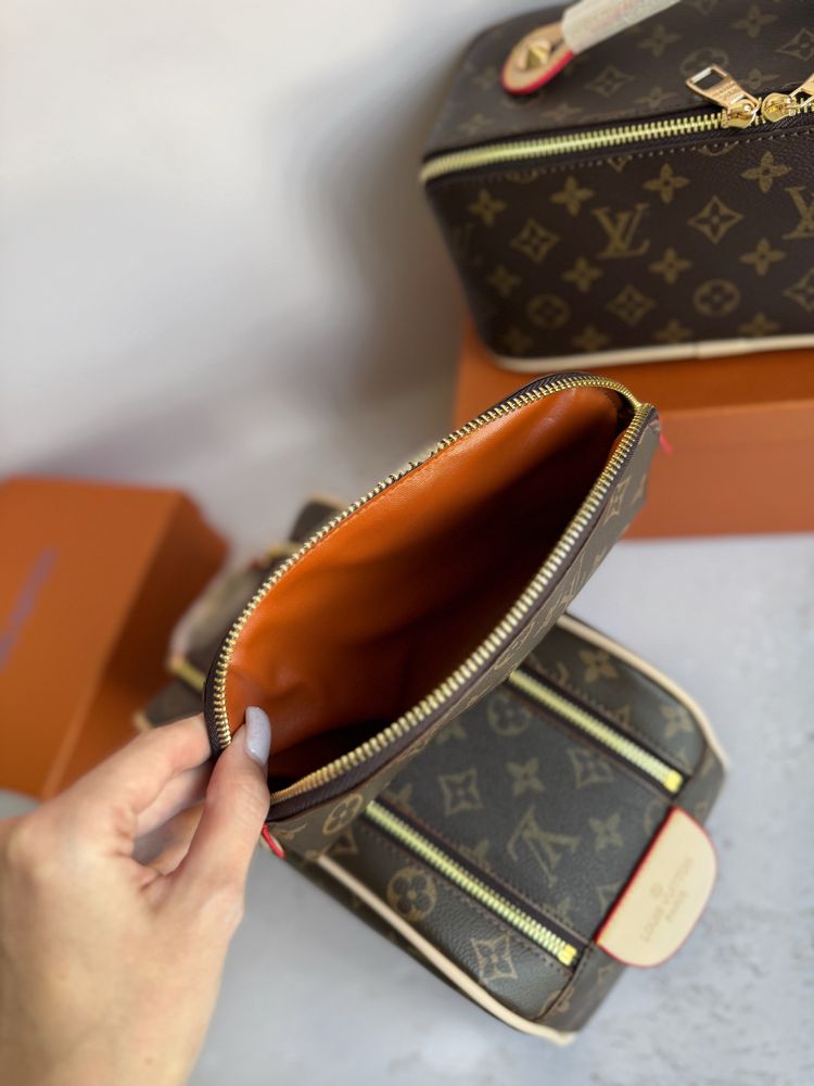 Несессер косметичка коричнева жіноча Louis Vuitton луі вітон LV шкіра