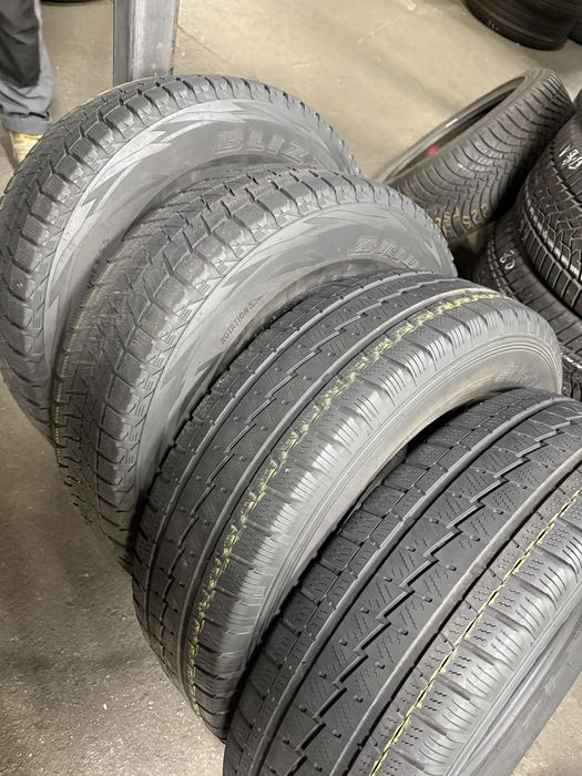 Шини 225/75 r16 Bridgestone і Falken  4шт