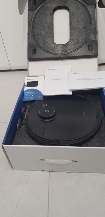 Robot debbot ozmo t8 aivi