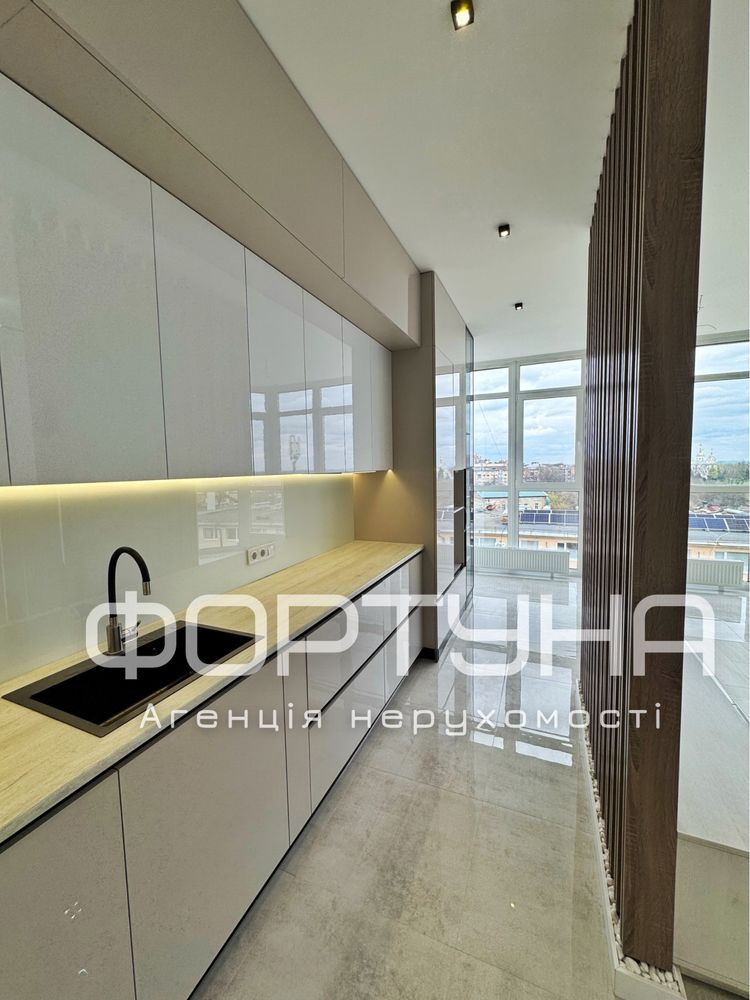 Парк Перемога, ЖК Victory Club House