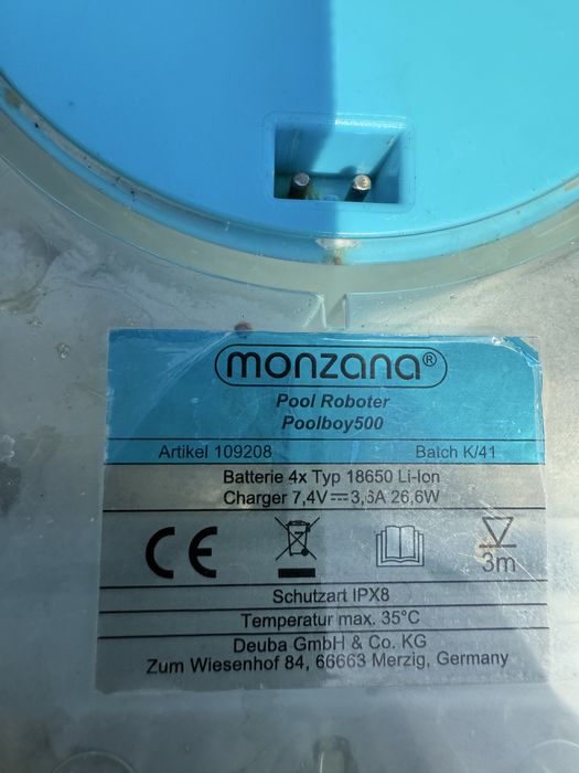 Basenowy odkurzacz Monzana