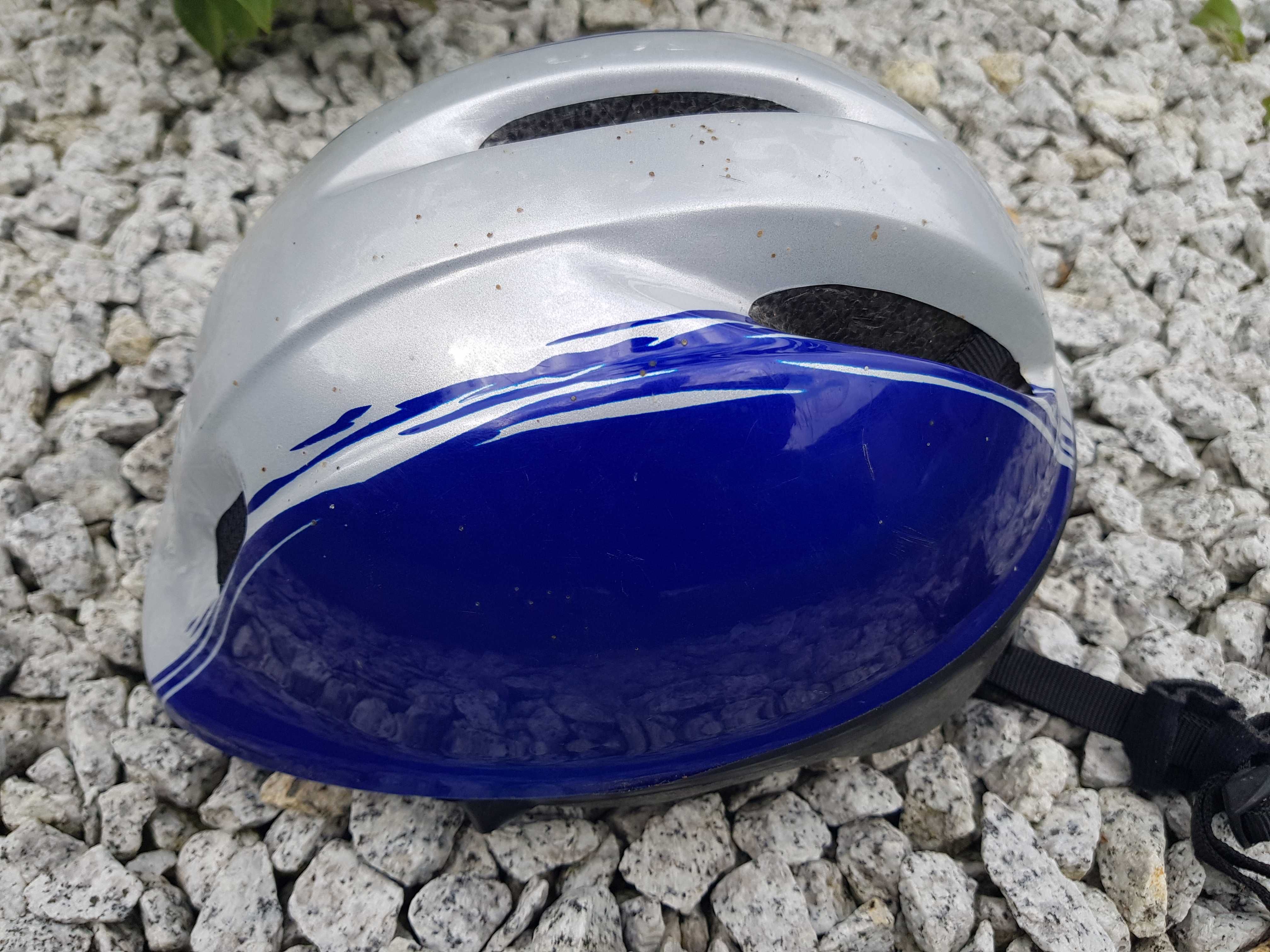 kask rowerowy z regulacją