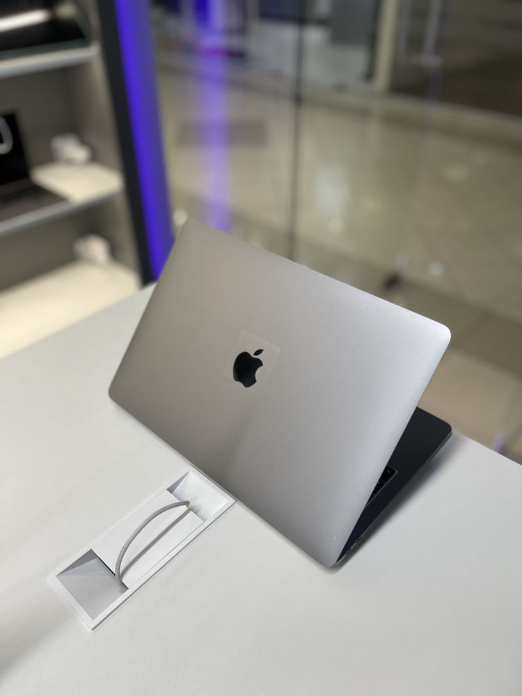 Ноутбук MacBook Air 13” 2018 i5 16 ОЗУ, 512 SSD стан  9/10 #61665