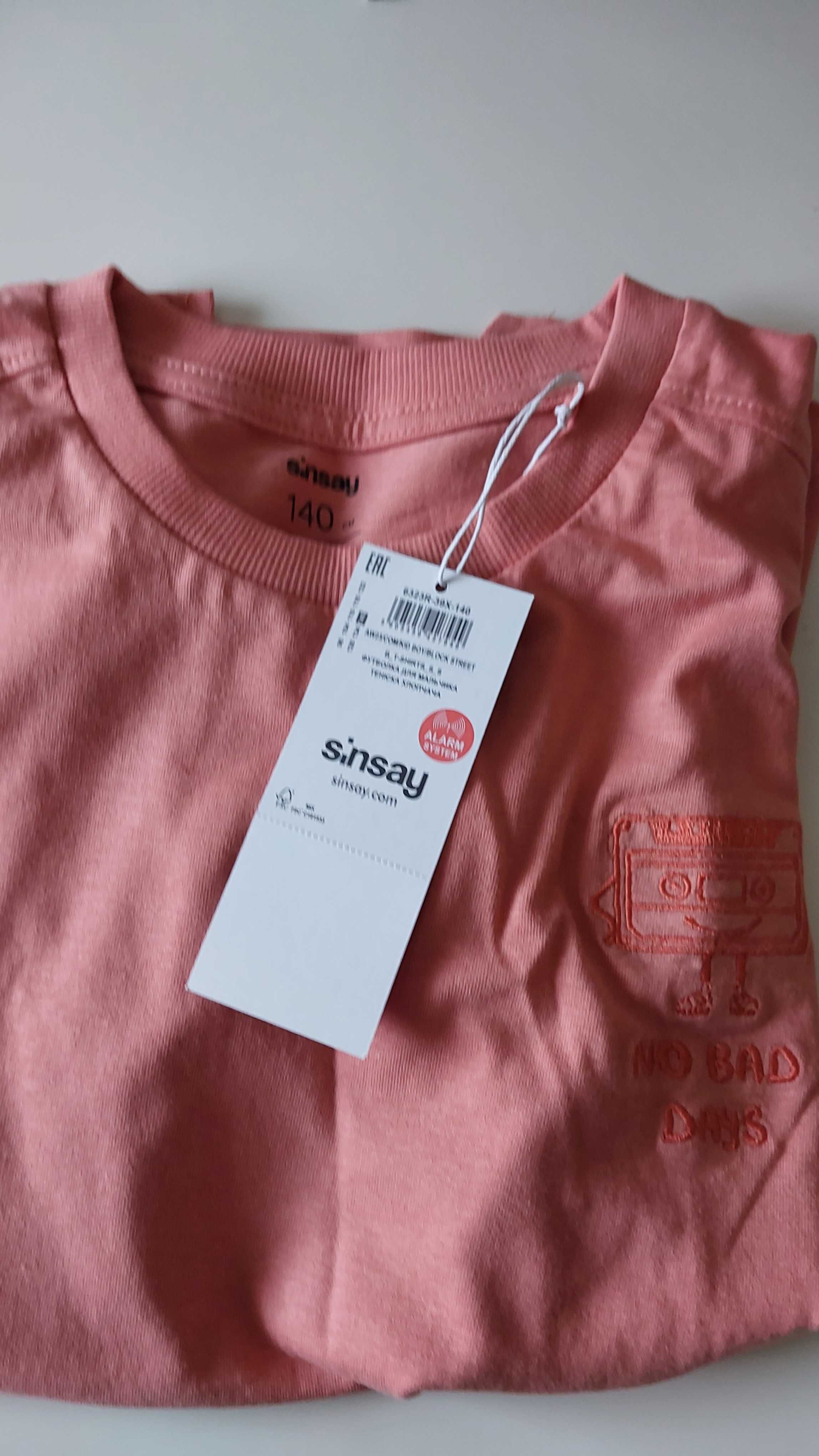 T-shirt NOWY, roz. 140