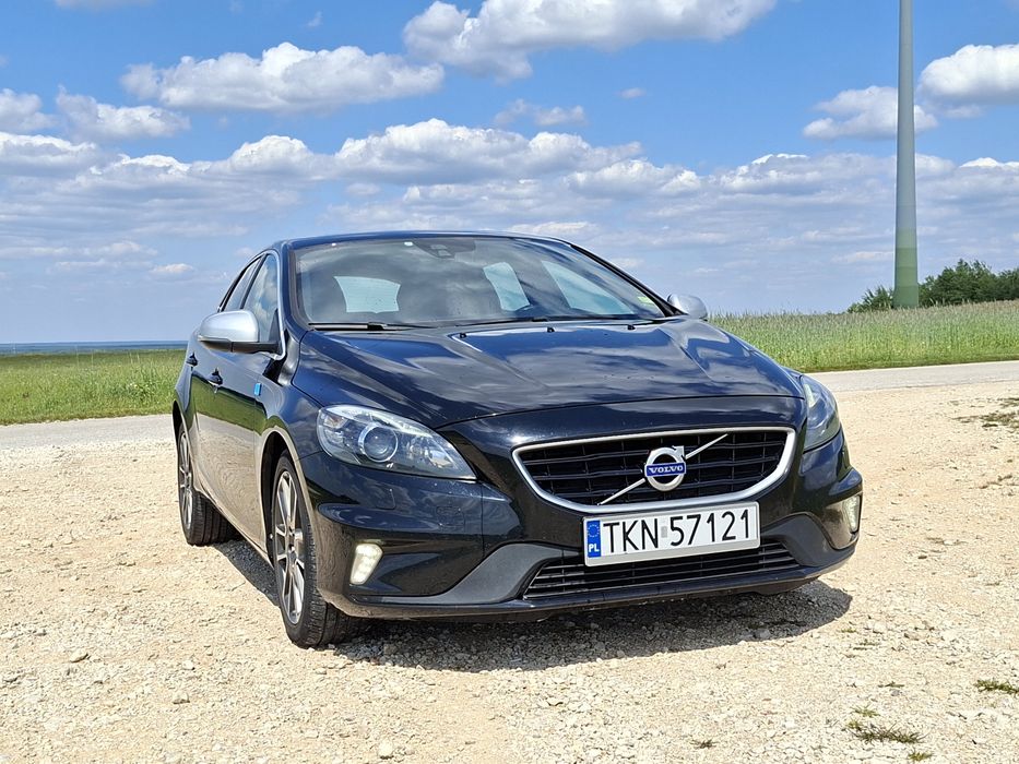 Volvo V40  R-design  D2 2.0 120