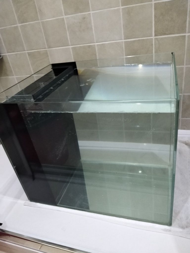 Troco aquário com sump por corais