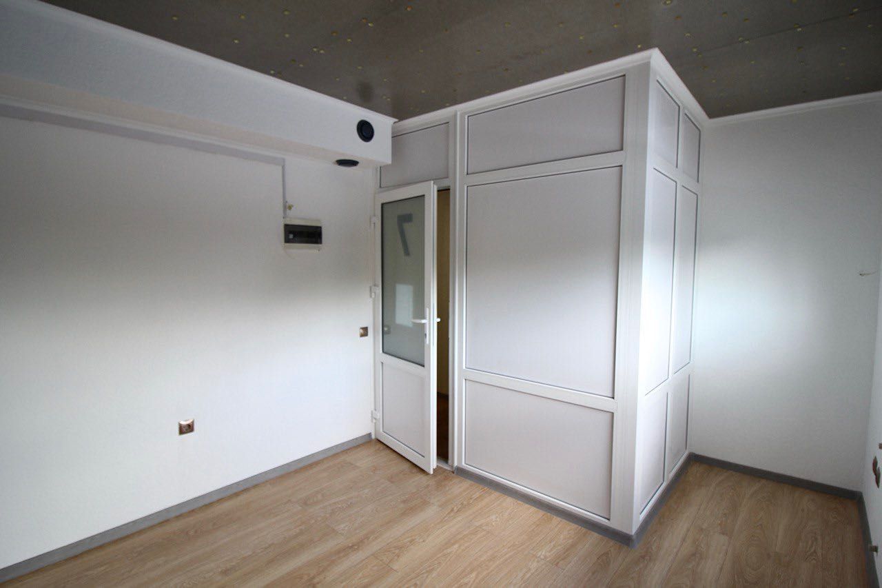 Здам кабінети в оренду 11,03 м.кВ. та 15,43 м.кВ.