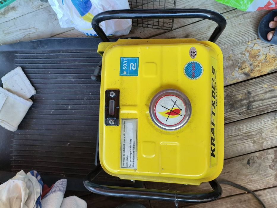 Генератор  Kraft and dele 1,5 кВт экономичный