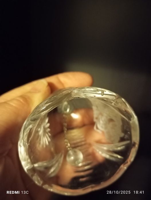 Sino de vidro transparente