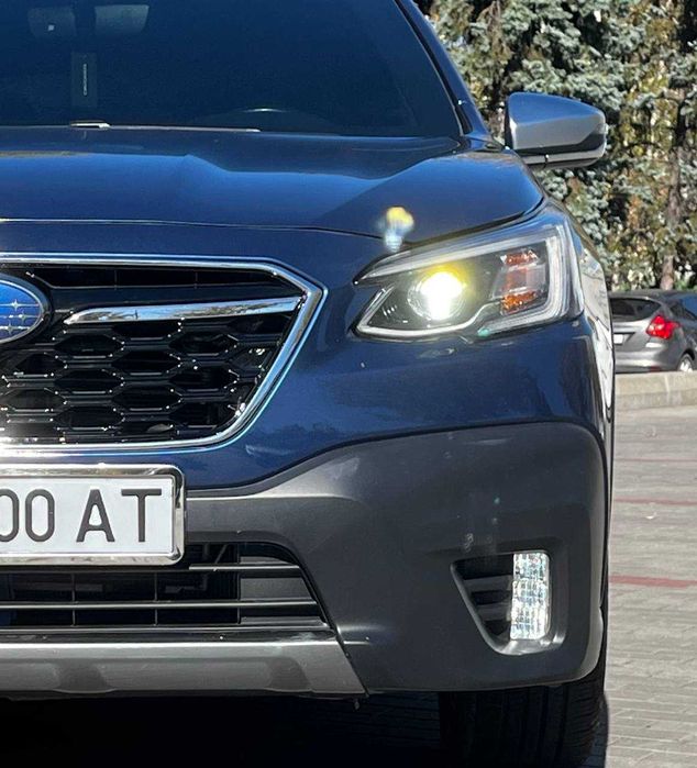 Субару Оутбек 2,4 бензин автомат 2021