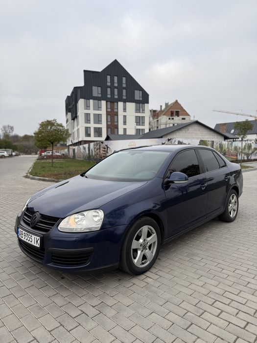 Продам Volkswagen Jetta