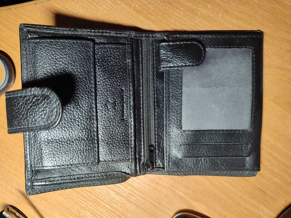 Nowy portfel męski skórzany – nieużywany