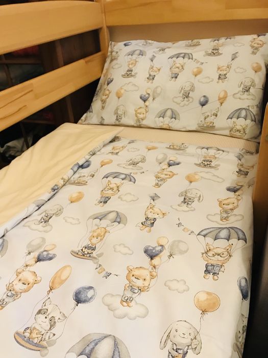Комплект постільної білизни в дитяче ліжко