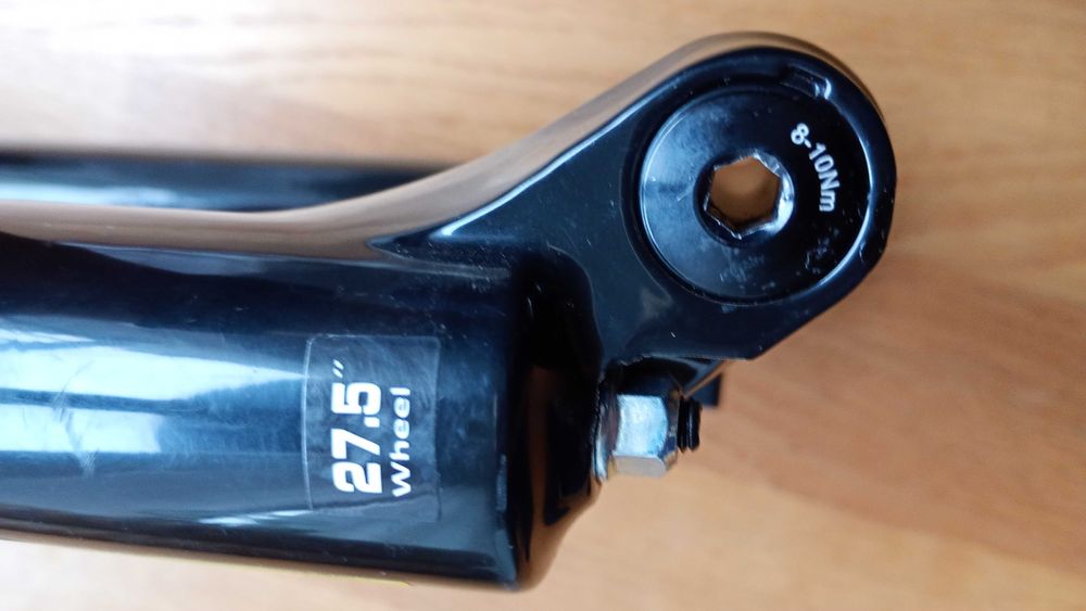 Suntour XCM32 27,5 15x100mm Amortyzator Rowerowy