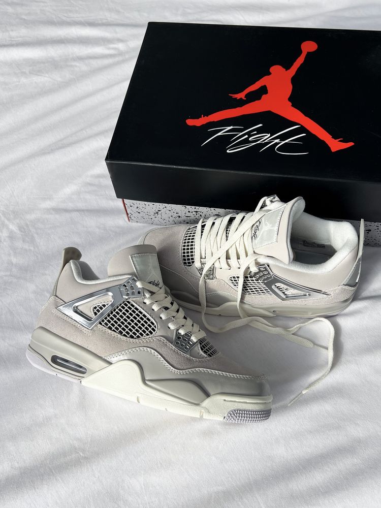 Buty Air Jordan 4 Retro «Frozen Moments»