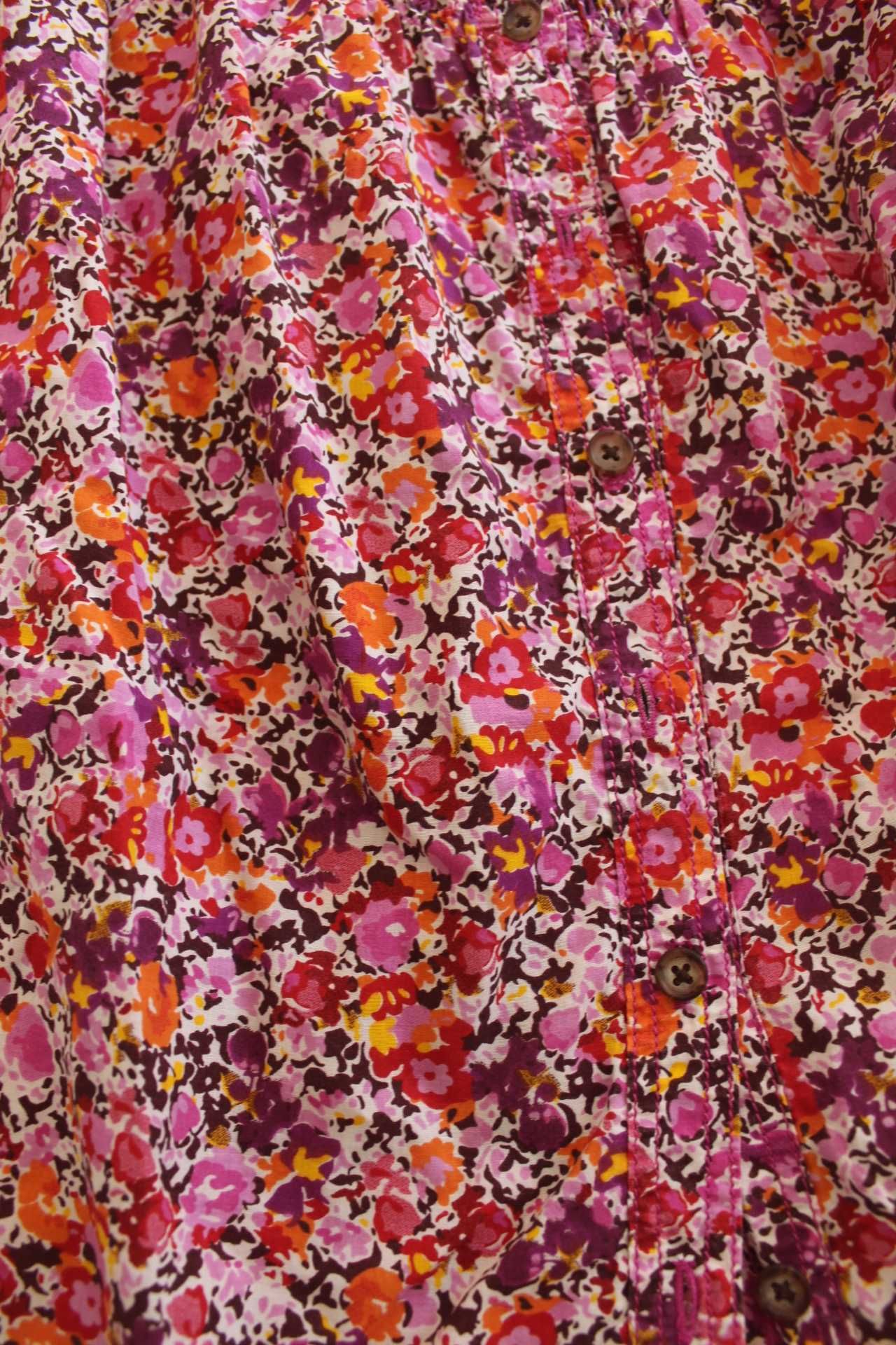 Blusa manga curta flores