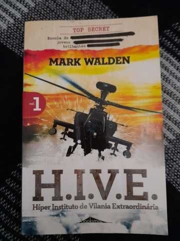 H.I.V.E de Mark Walden