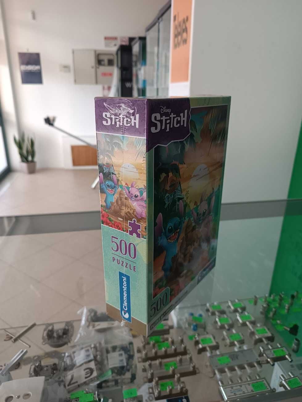 Puzzle + Poster Clementoni Disney Stitch HQ Collection 36x49cm 500 Pec