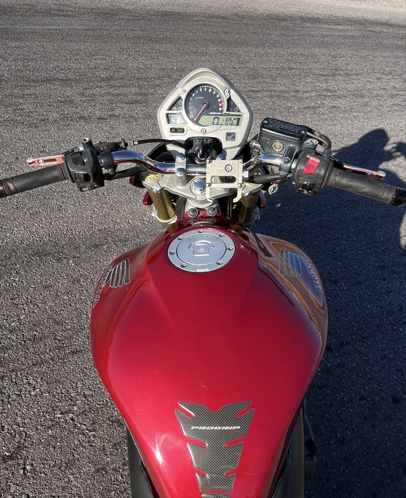 Vendo honda hornet 600