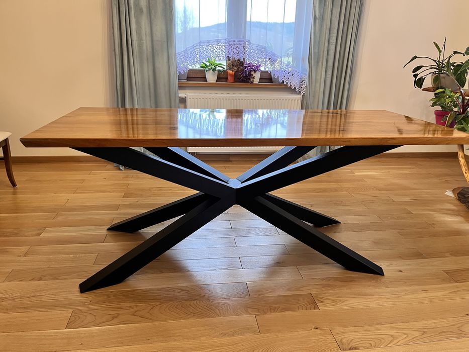 Stół orzech lite drewno noga metalowa loft