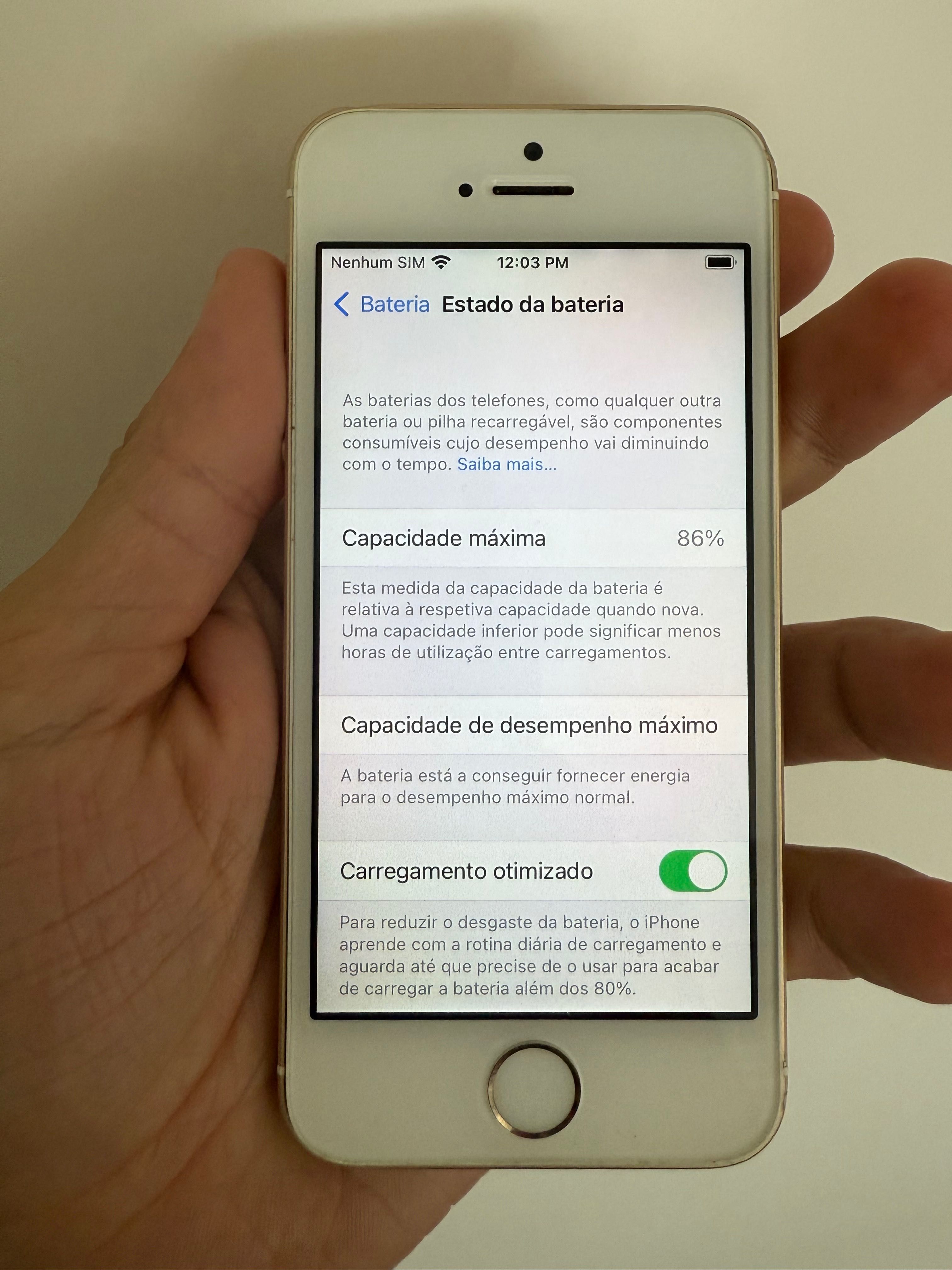 iPhone SE Gold 32GB