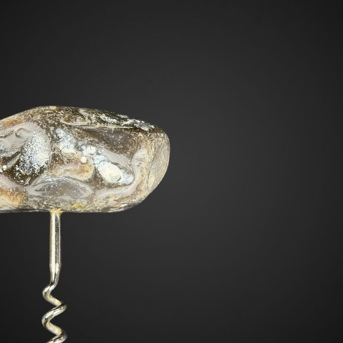 Korkociąg z uchwytem z kamienia naturalnego B51/102011