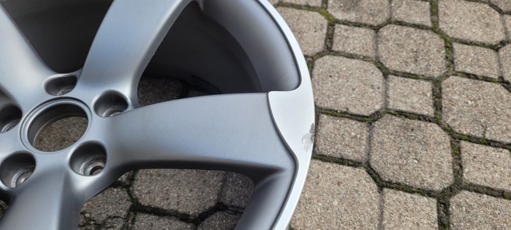 19" Audi Rotor 8T0 Jedna Pojedyncza Sztuka 9x19" et33