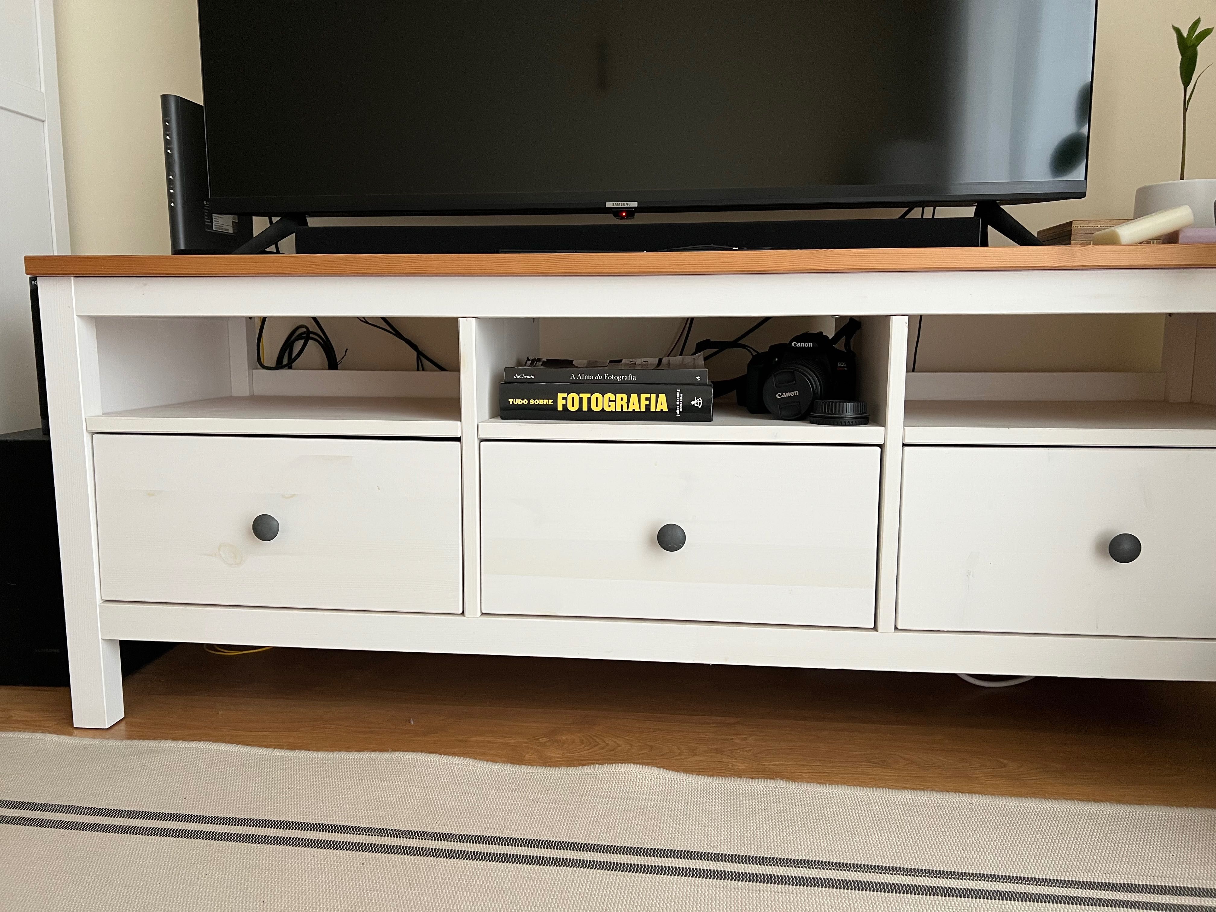 Móvel TV - branco, 148x47x57 cm