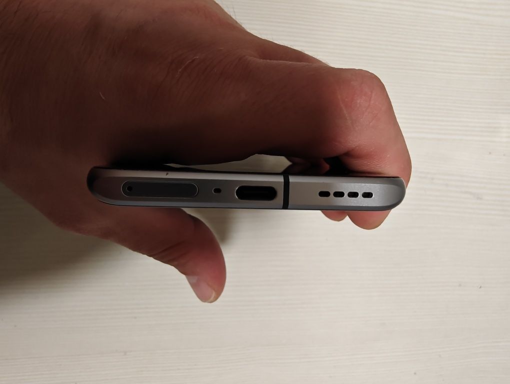 Realme gt2 pro 8/256 Snapdragon 8gen1