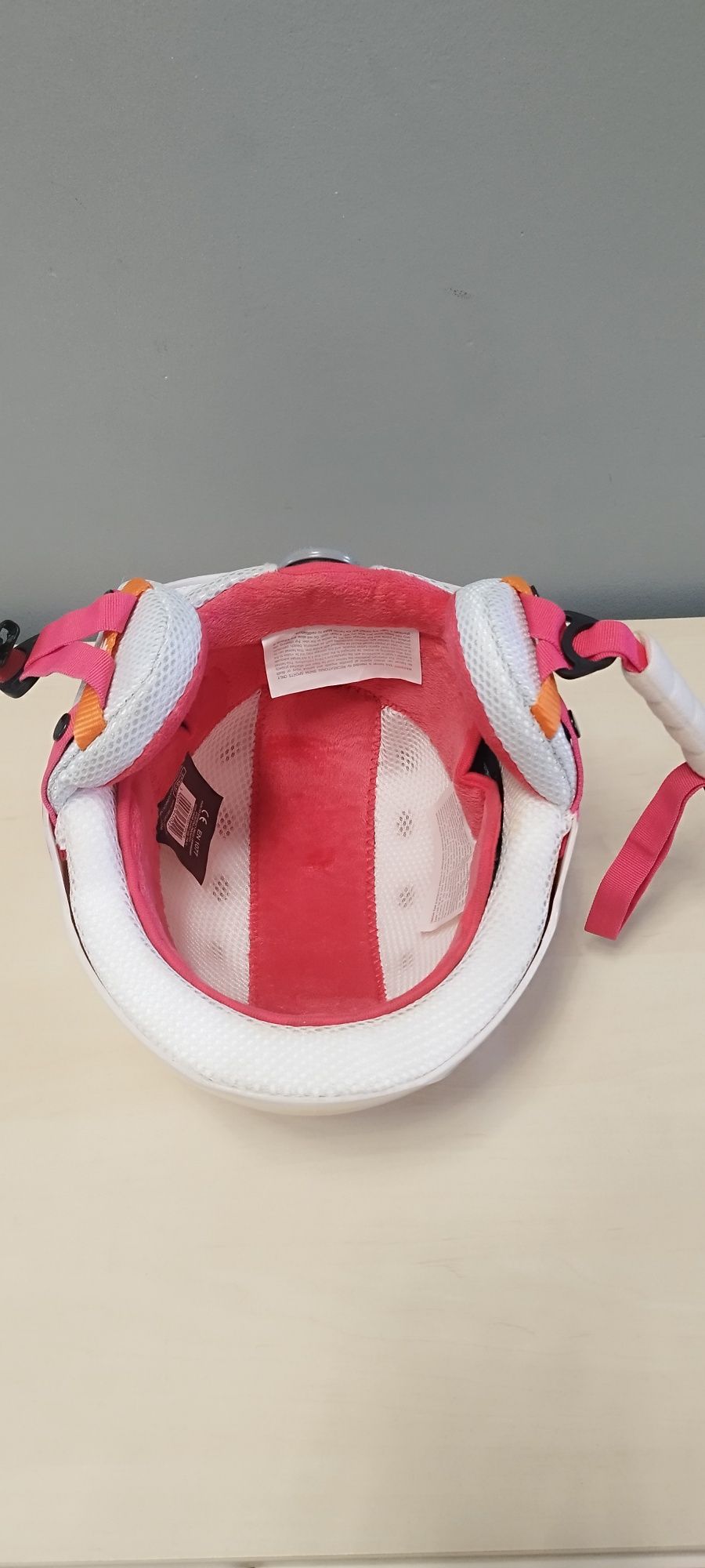 Kask dziewczęcy 4F śliczny rozm. M