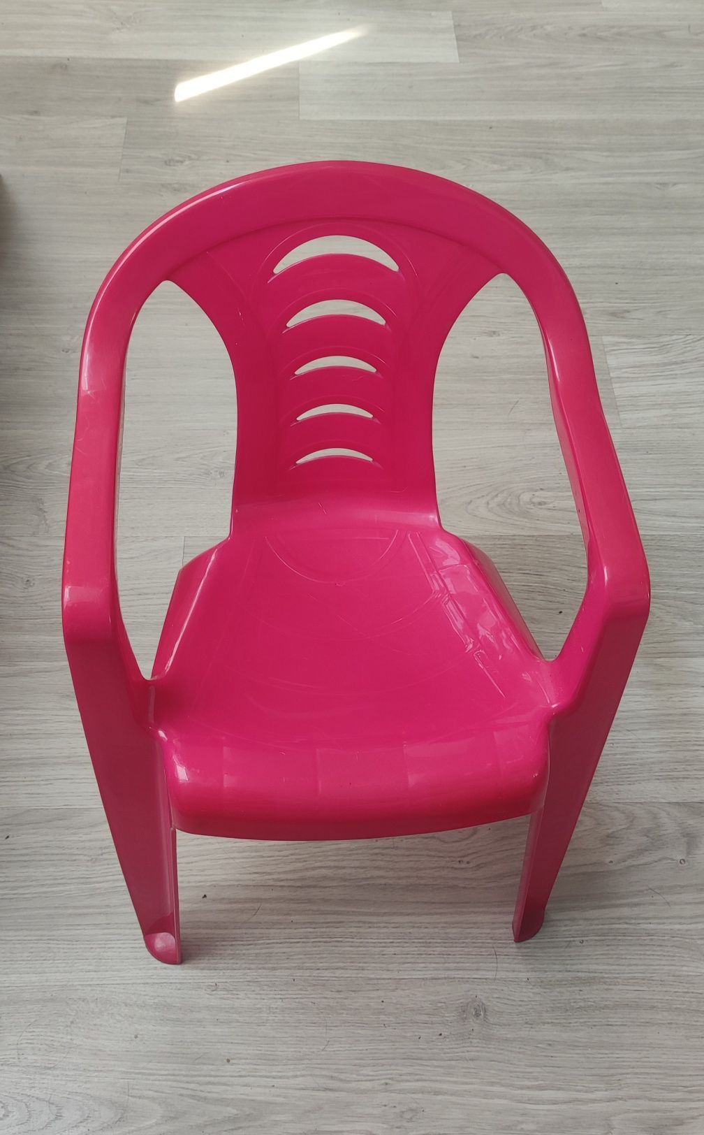 Krzesło ogrodowe dla dziecka