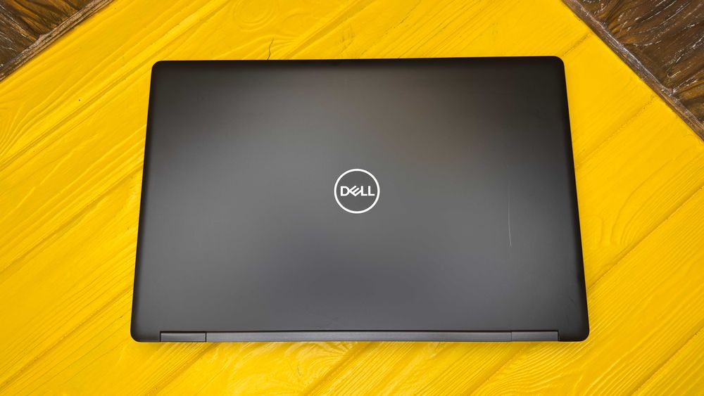 Недорогий Офісний Ноутбук Dell Latitude E5590 /15.6"/i5-8250U/ГАРАНТІЯ