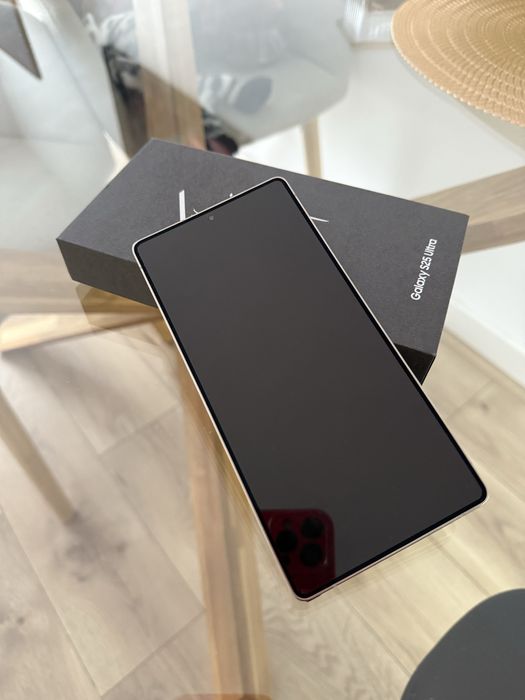 Samsung Galaxy S25 Ultra