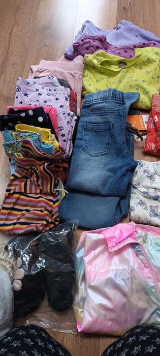 Ubrania oddam dla dziewczynki roz116.122