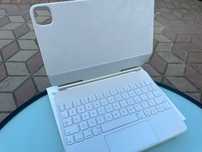 biała klawiatura Magic Keyboard do iPad 11'