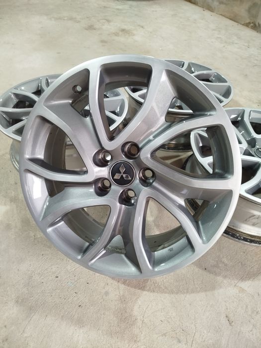 Диски 5×114.3 R18 ET38 Mitsubishi-Citroen-Toyota-Nissan-Kia-Hyundai