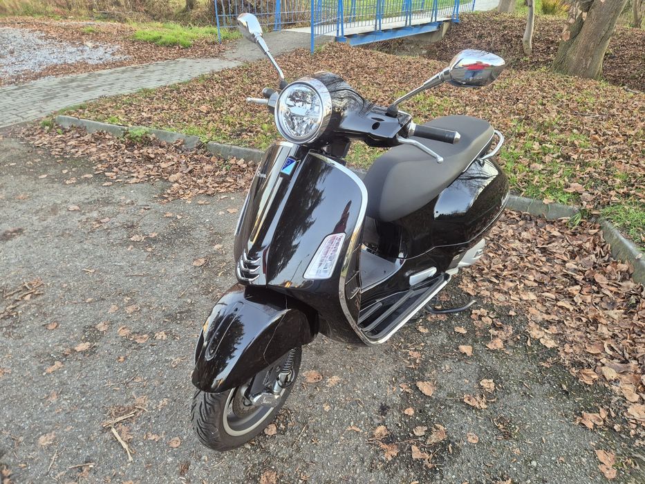 Piaggio Vespa Primavera GTS 125 ABS 2025r. 2400km.  Sprint Dowóz Tarnó