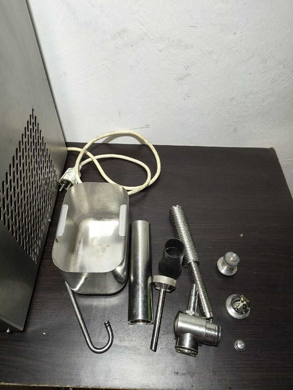 Maszyna automat do bitej śmietany Hans Kratt
