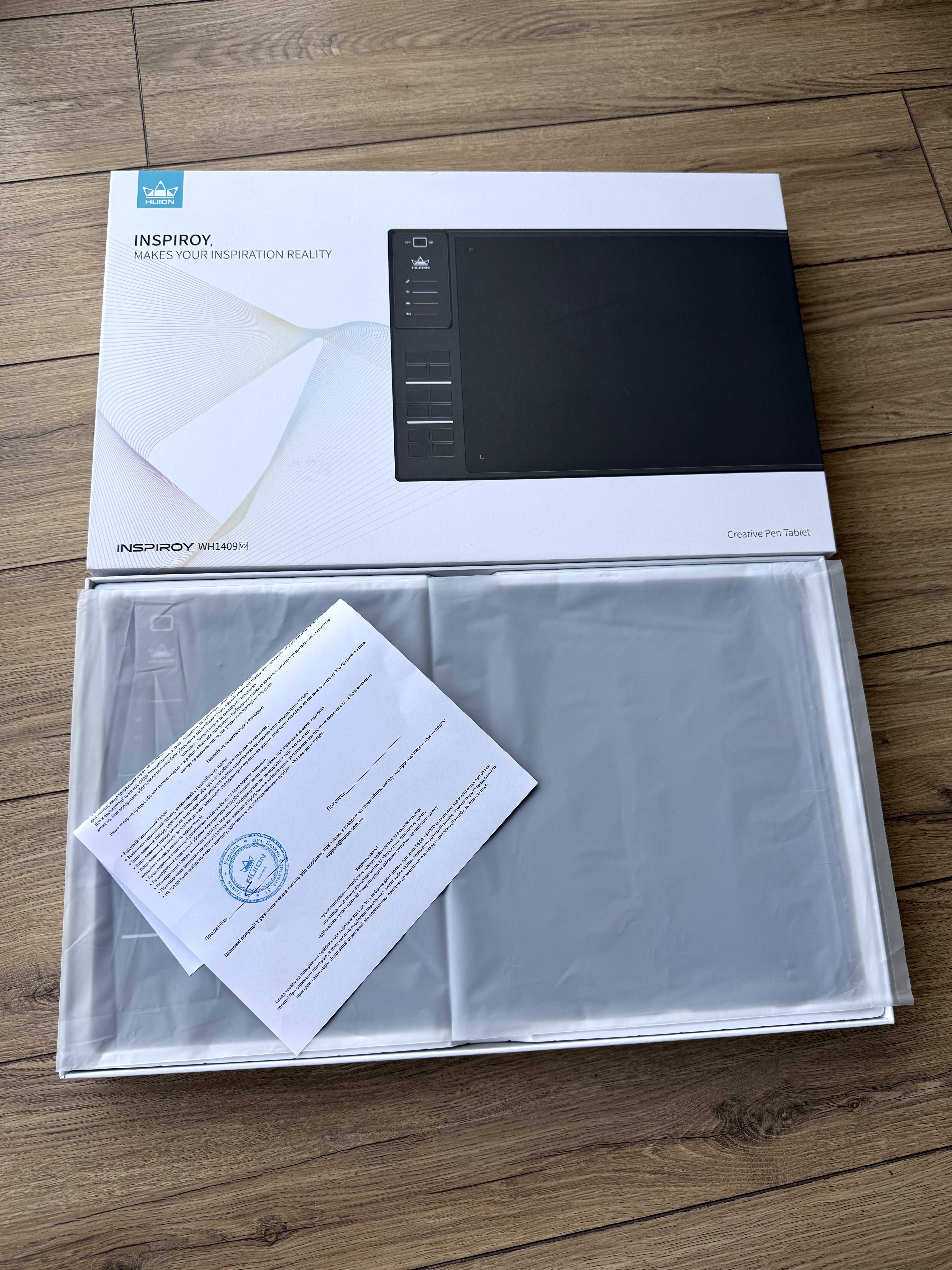 Графічний планшет HUION INSPIROY WH1409 V2