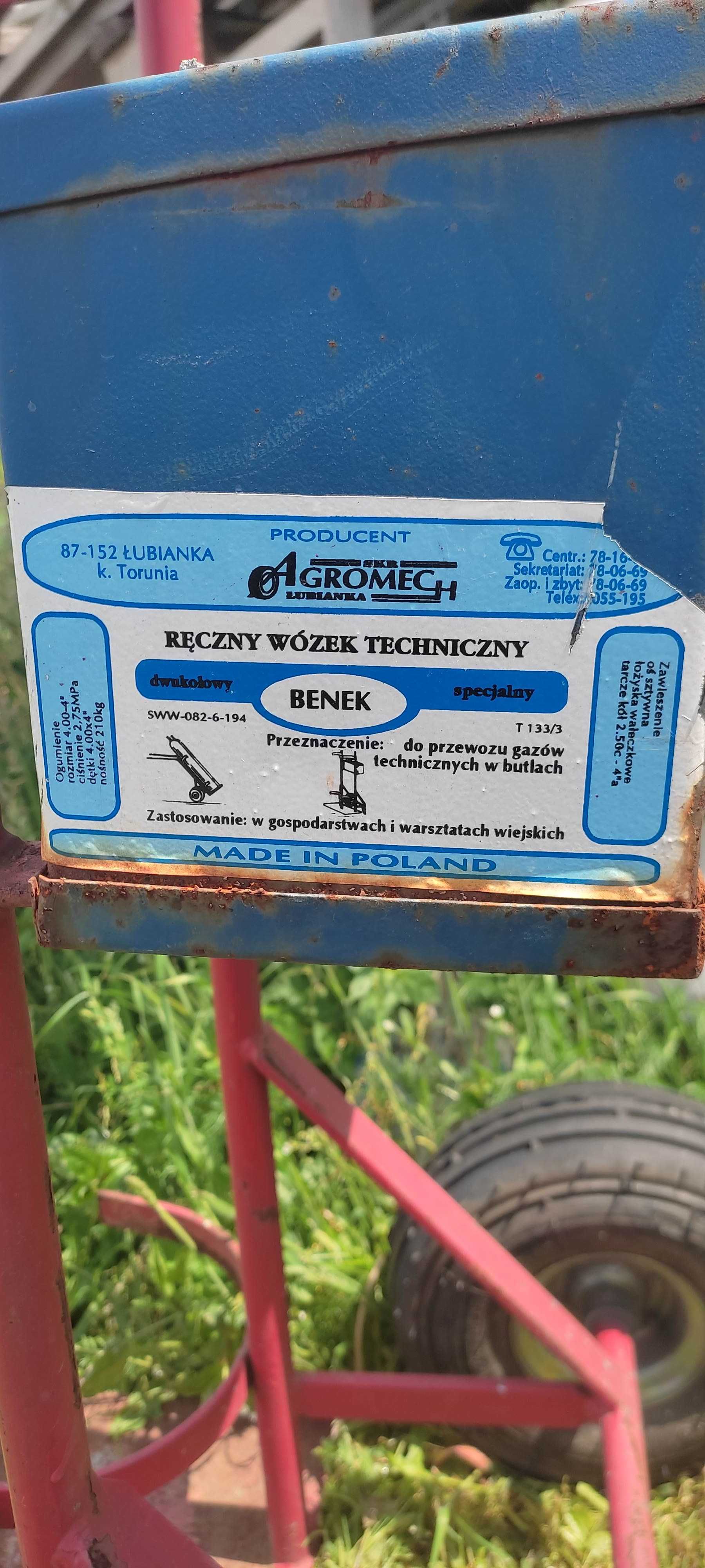 Wózek spawalniczy na gazy techniczne.
