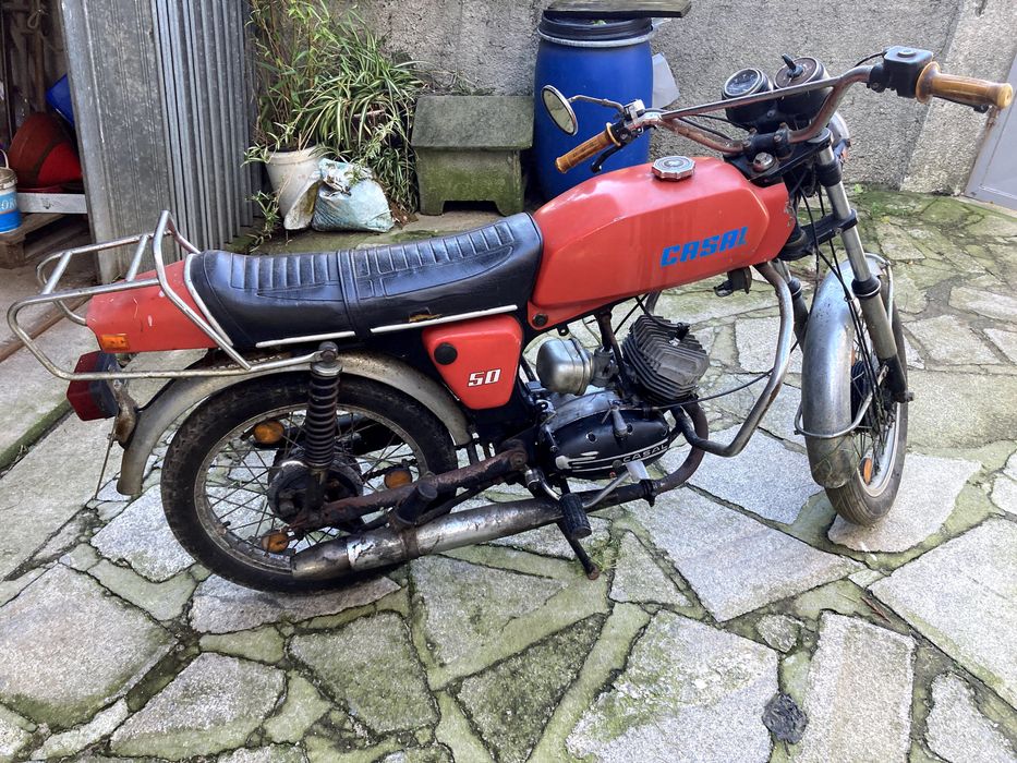 Mota Casal 50 a funcionar e com documentos.