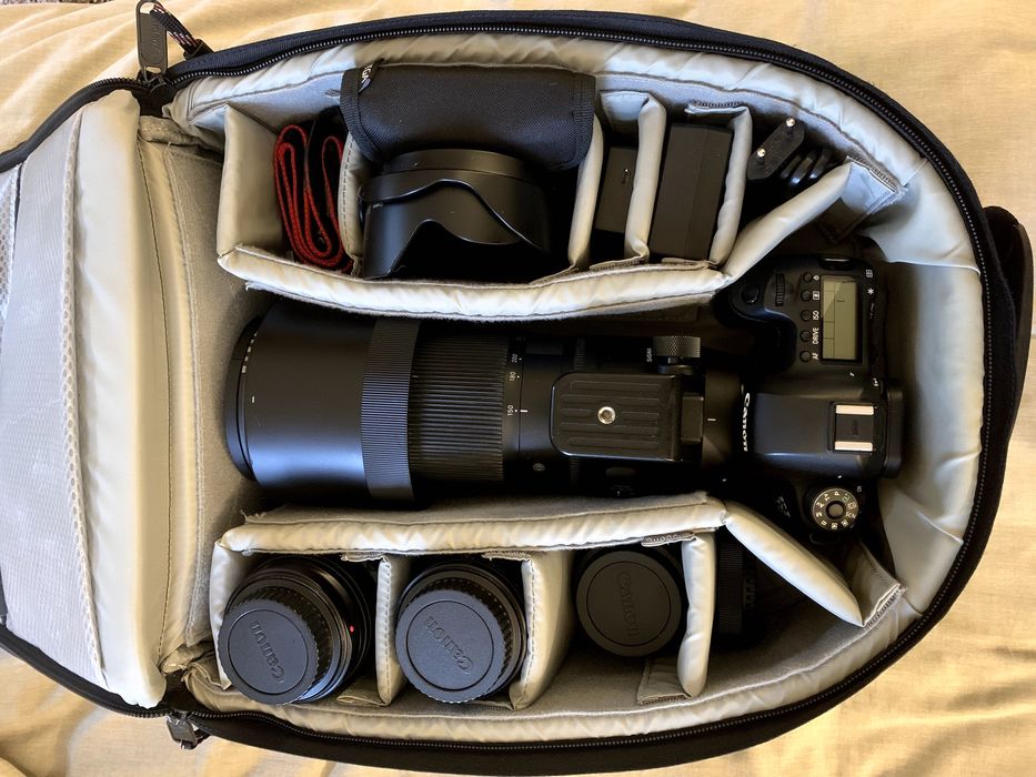 Canon 6D + lentes e filtros + acessórios