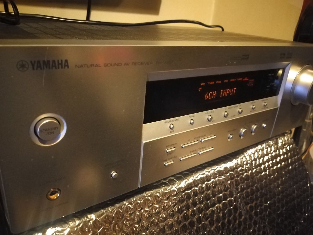 Amplificador Yamaha 7.1, mod RX V357