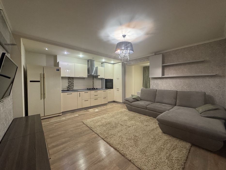 Продаж 2 кк с. Святопетрівське, вул. Теплична,38