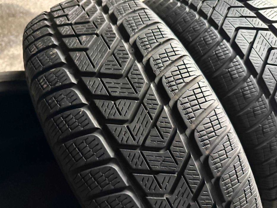 Шини зима 215/65/R17 Pirelli Scorpion Winter