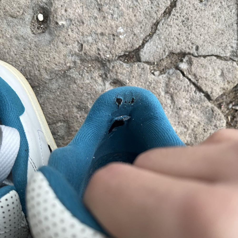 Дутиші adidas sk8 y2k