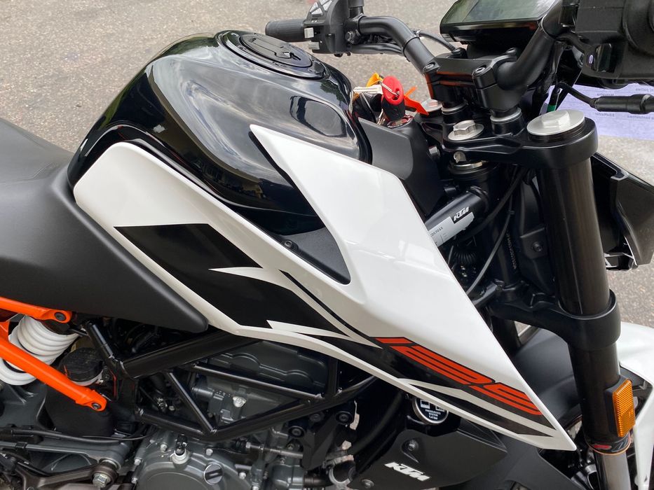 KTM DUKE 125 cm
