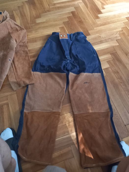 Kurtka spawalnicza i spodnie