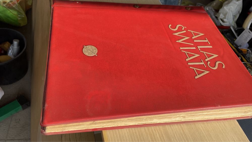 Atlas świata z 1962r